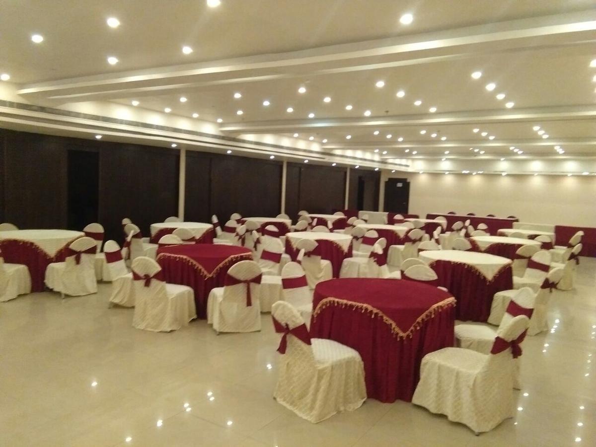 Готель King Paradise Tiruchirappalli Екстер'єр фото